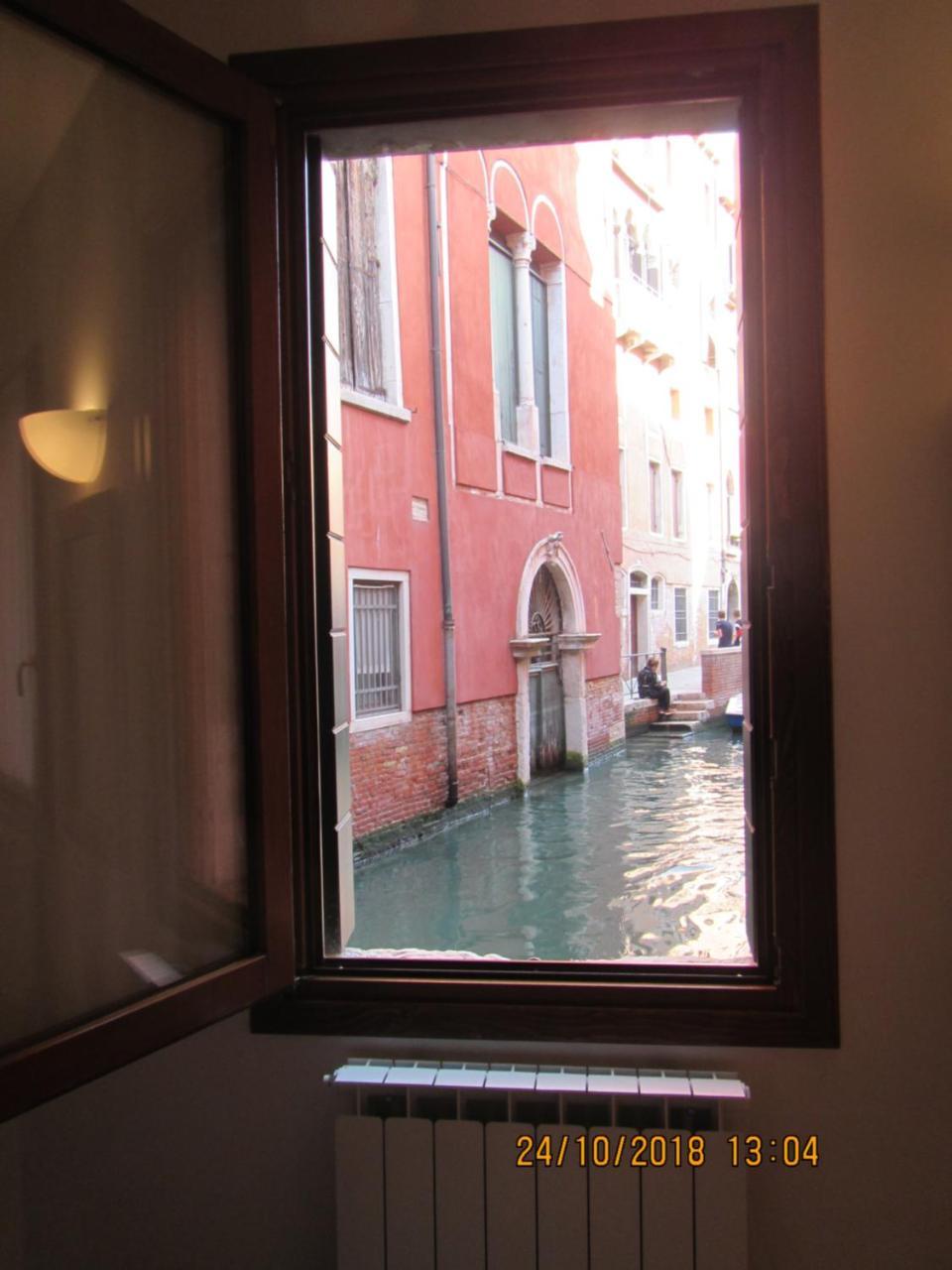 Bell Tower House Apartment Venesia Bagian luar foto